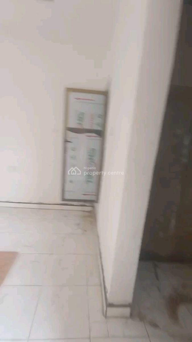 a Units of Standard Roomself Con, Upstairs Is Up for Long Lease, Off Market Street, Shomolu, Lagos, Self Contain (single Rooms) for Sale
