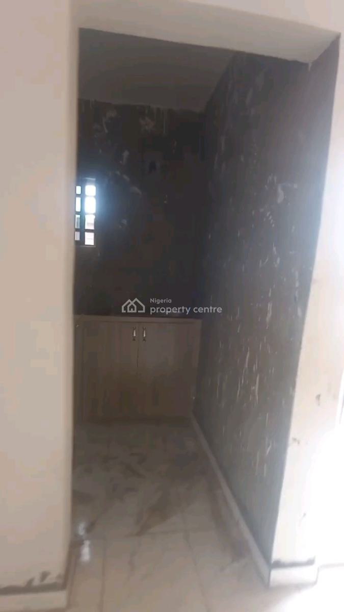 a Units of Standard Roomself Con, Upstairs Is Up for Long Lease, Off Market Street, Shomolu, Lagos, Self Contain (single Rooms) for Sale
