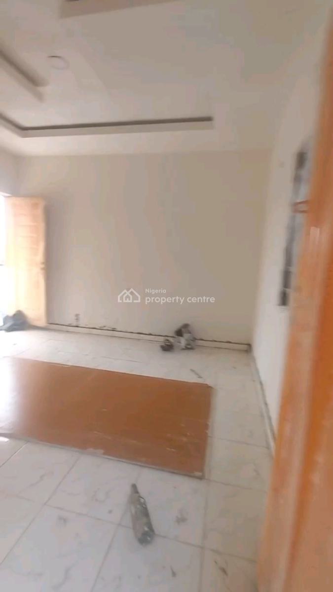 a Units of Standard Roomself Con, Upstairs Is Up for Long Lease, Off Market Street, Shomolu, Lagos, Self Contain (single Rooms) for Sale