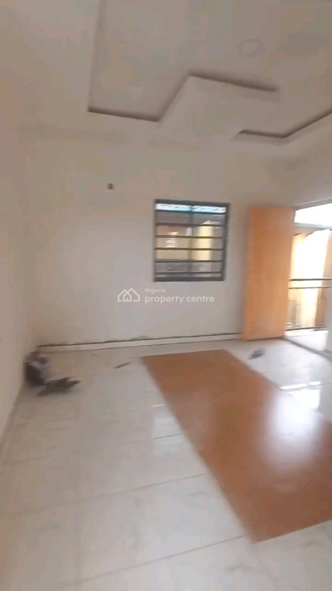 a Units of Standard Roomself Con, Upstairs Is Up for Long Lease, Off Market Street, Shomolu, Lagos, Self Contain (single Rooms) for Sale