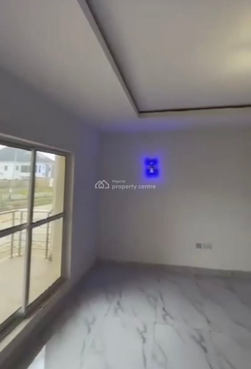 a Standard, Brand New 3 Bedroom Flat, Guzape District, Abuja, Flat / Apartment for Rent