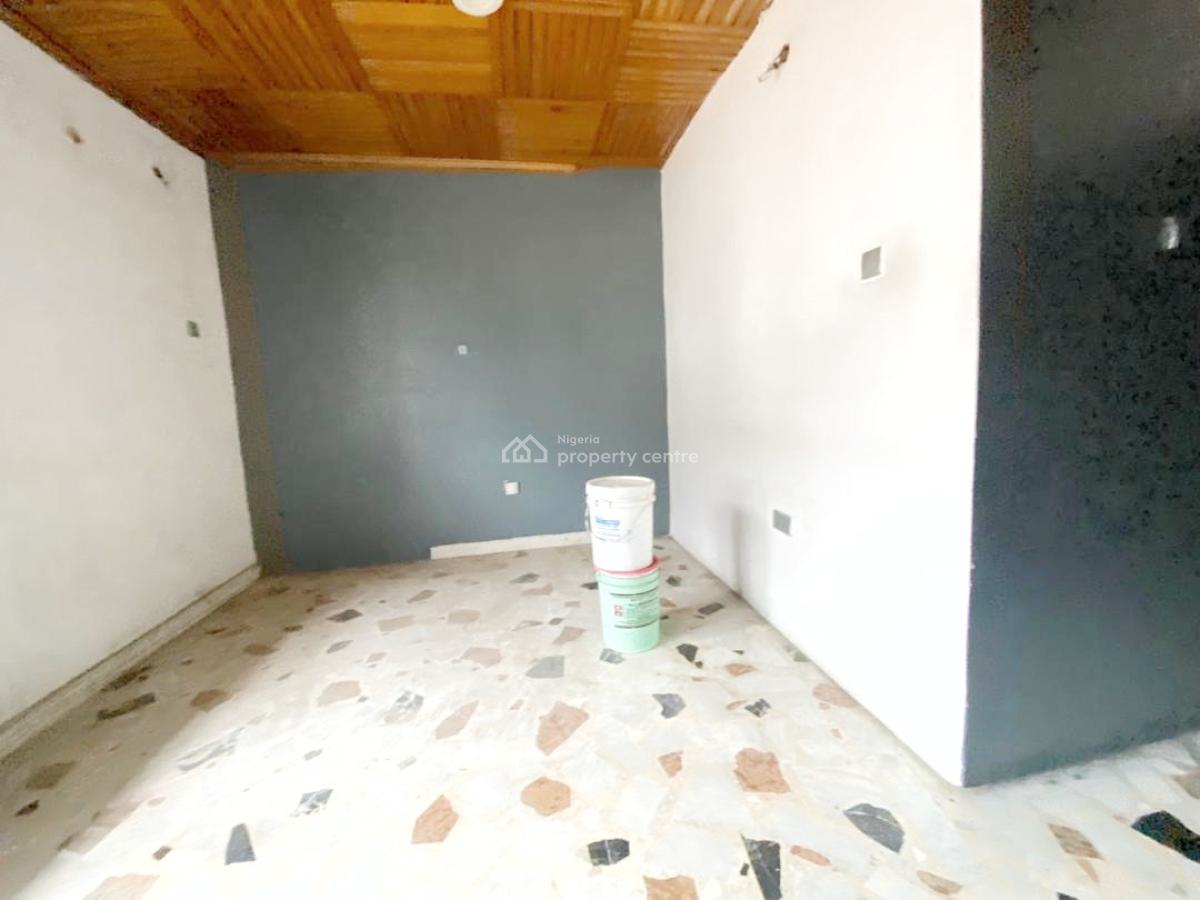 a Well Maintained Spacious 2 Bedroom Flat, Gra Phase 1, Magodo, Lagos, Flat / Apartment for Rent