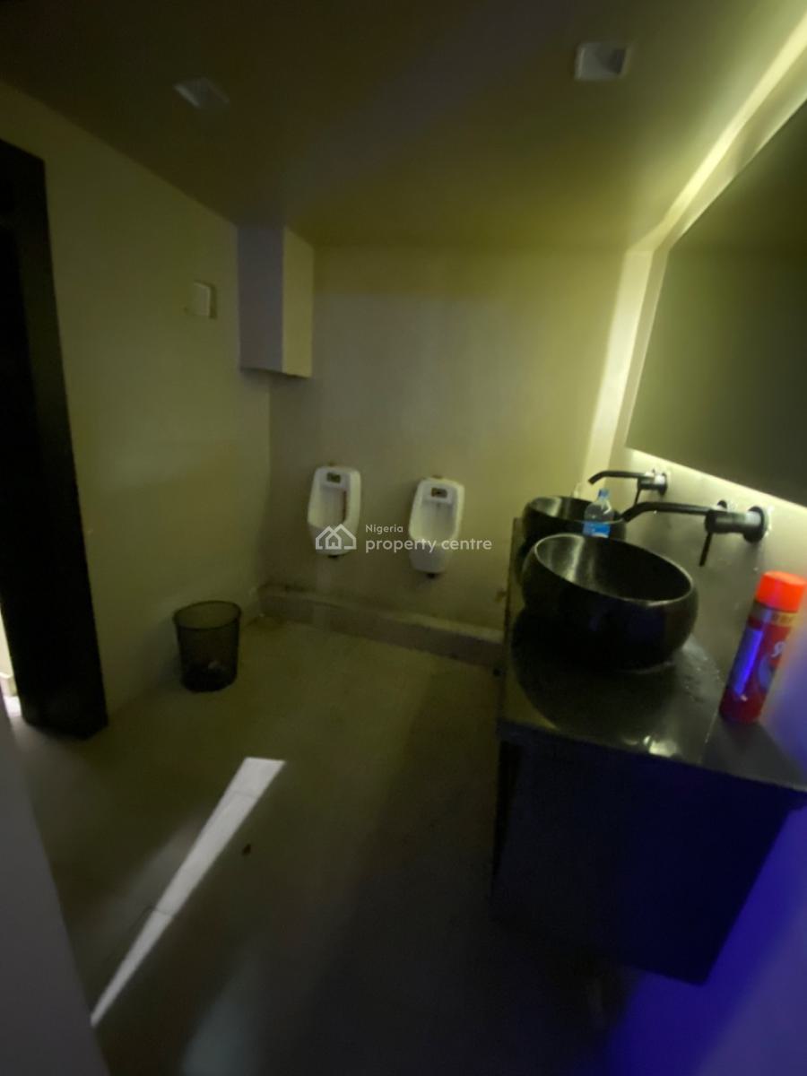 Furnished Restaurant, Off Admiralty Way, Lekki Phase 1, Lekki, Lagos, Restaurant / Bar for Rent