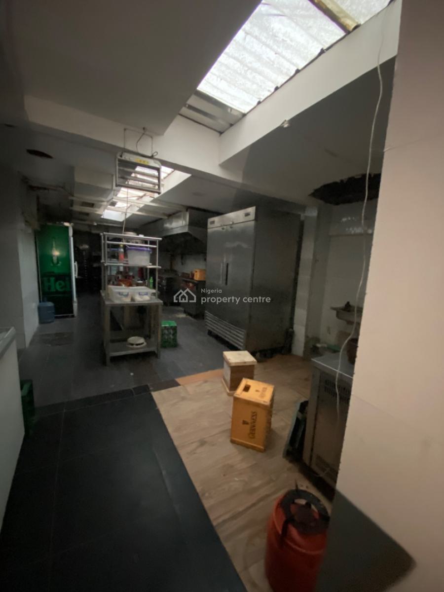 Furnished Restaurant, Off Admiralty Way, Lekki Phase 1, Lekki, Lagos, Restaurant / Bar for Rent