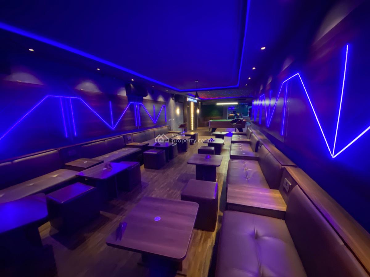 Furnished Restaurant, Off Admiralty Way, Lekki Phase 1, Lekki, Lagos, Restaurant / Bar for Rent