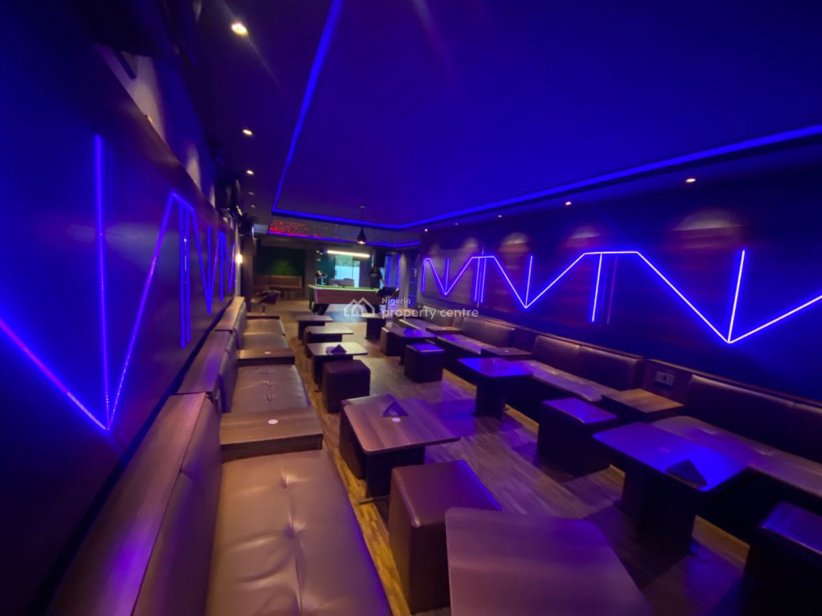 Furnished Restaurant, Off Admiralty Way, Lekki Phase 1, Lekki, Lagos, Restaurant / Bar for Rent