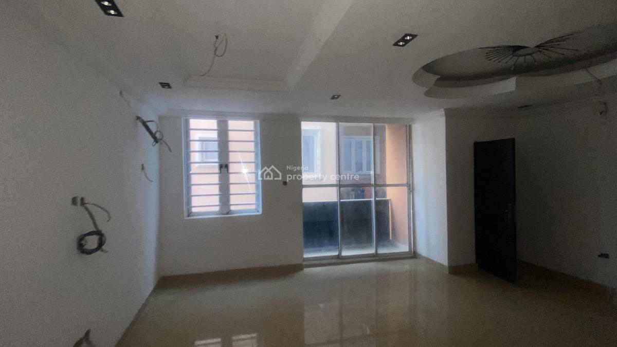 3 Bedrooms Apartment, Alagomeji, Yaba, Lagos, Flat / Apartment for Sale