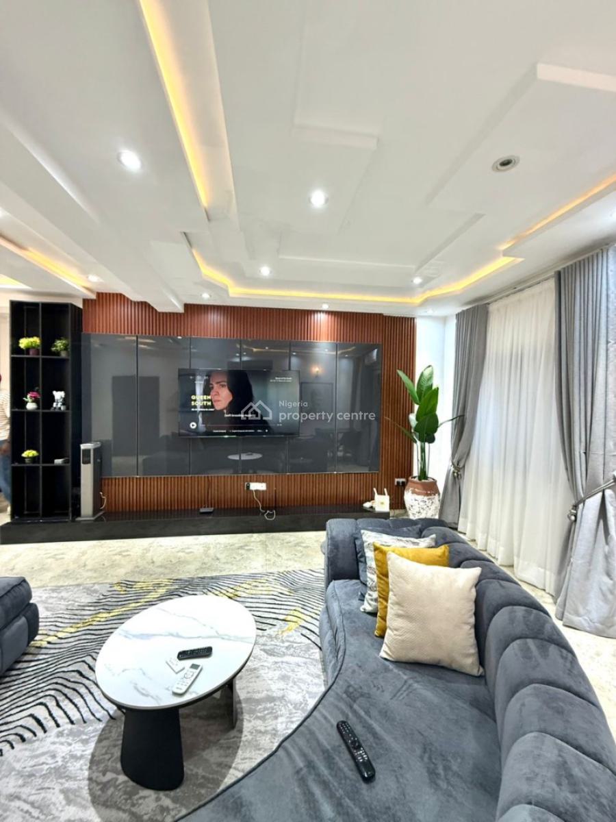 Newly Rejuvenated Two Bedroom Apartment, Wuye, Abuja, Flat / Apartment Short Let