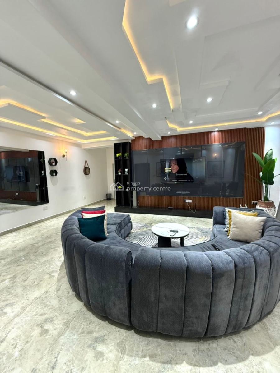 Newly Rejuvenated Two Bedroom Apartment, Wuye, Abuja, Flat / Apartment Short Let