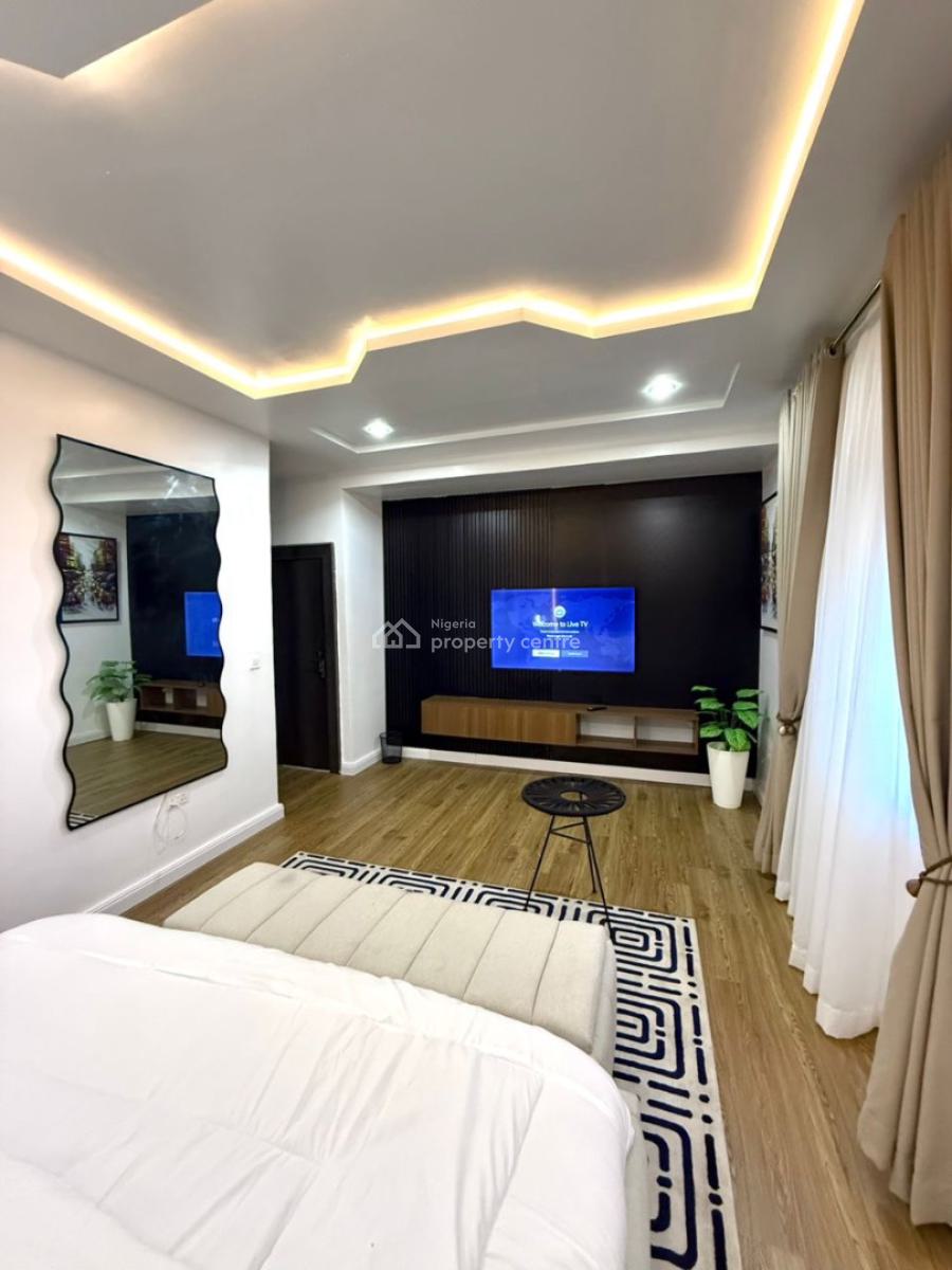 Newly Rejuvenated Two Bedroom Apartment, Wuye, Abuja, Flat / Apartment Short Let