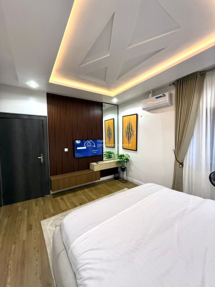 Newly Rejuvenated Two Bedroom Apartment, Wuye, Abuja, Flat / Apartment Short Let