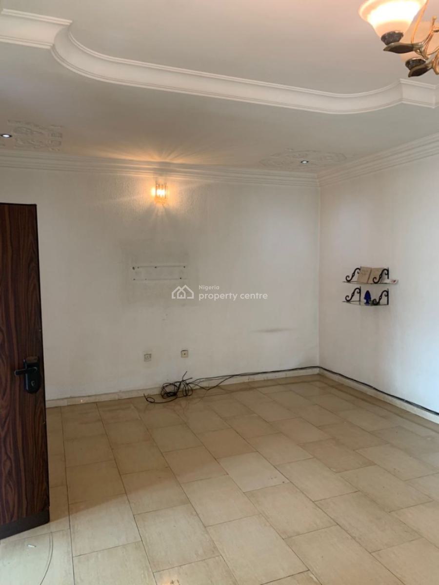 5 Bedrooms Semi Detached House with 2 Rooms Bq, Off Admiralty Way, Lekki Phase 1, Lekki, Lagos, Office Space for Rent