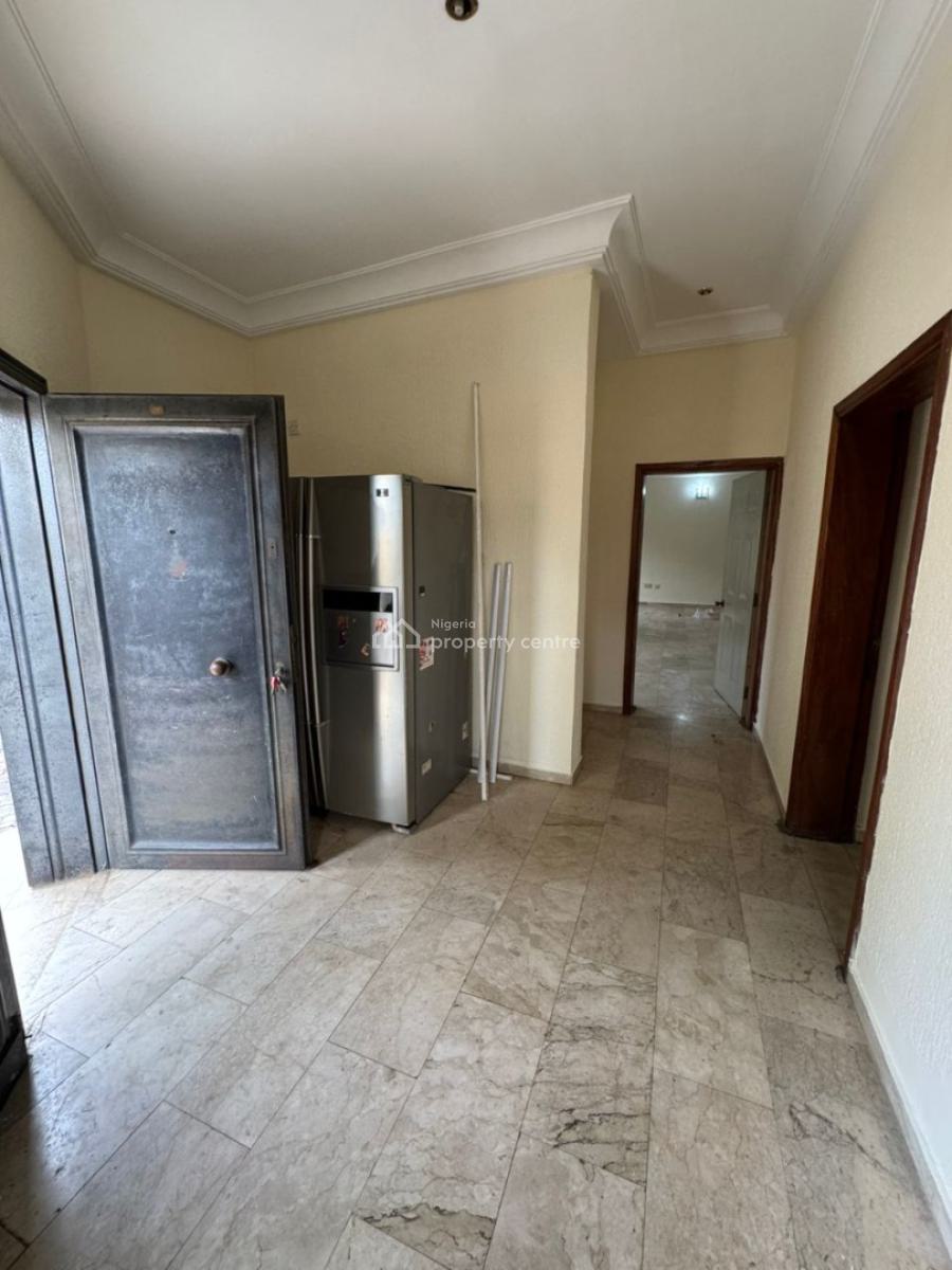4-bedroom Semi-detached Duplex with 2 Bq, 5a Iweanya Ugbogoh Crescent, Lekki, Lekki, Lagos, Semi-detached Duplex for Rent