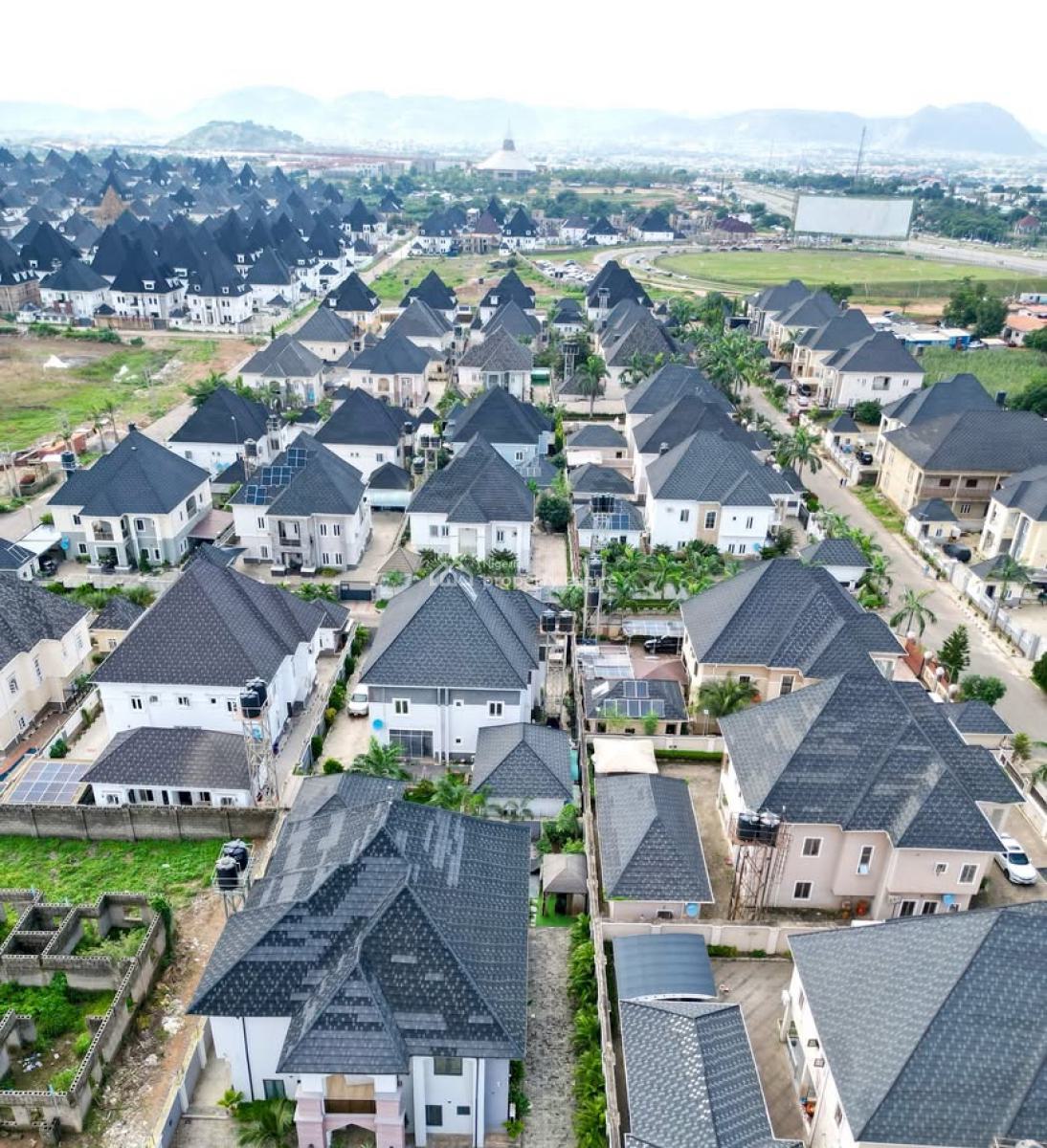 4 Bedroom Furnished Detached Duplex, Karsana, Abuja, Detached Duplex for Sale