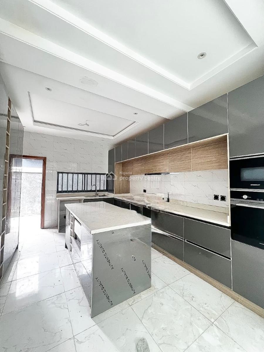 Spacious 5bedroom Fully Detached House with Pool, Lekki Right, Lekki Phase 1, Lekki, Lagos, Detached Duplex for Rent