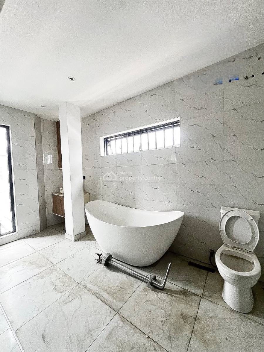 Spacious 5bedroom Fully Detached House with Pool, Lekki Right, Lekki Phase 1, Lekki, Lagos, Detached Duplex for Rent
