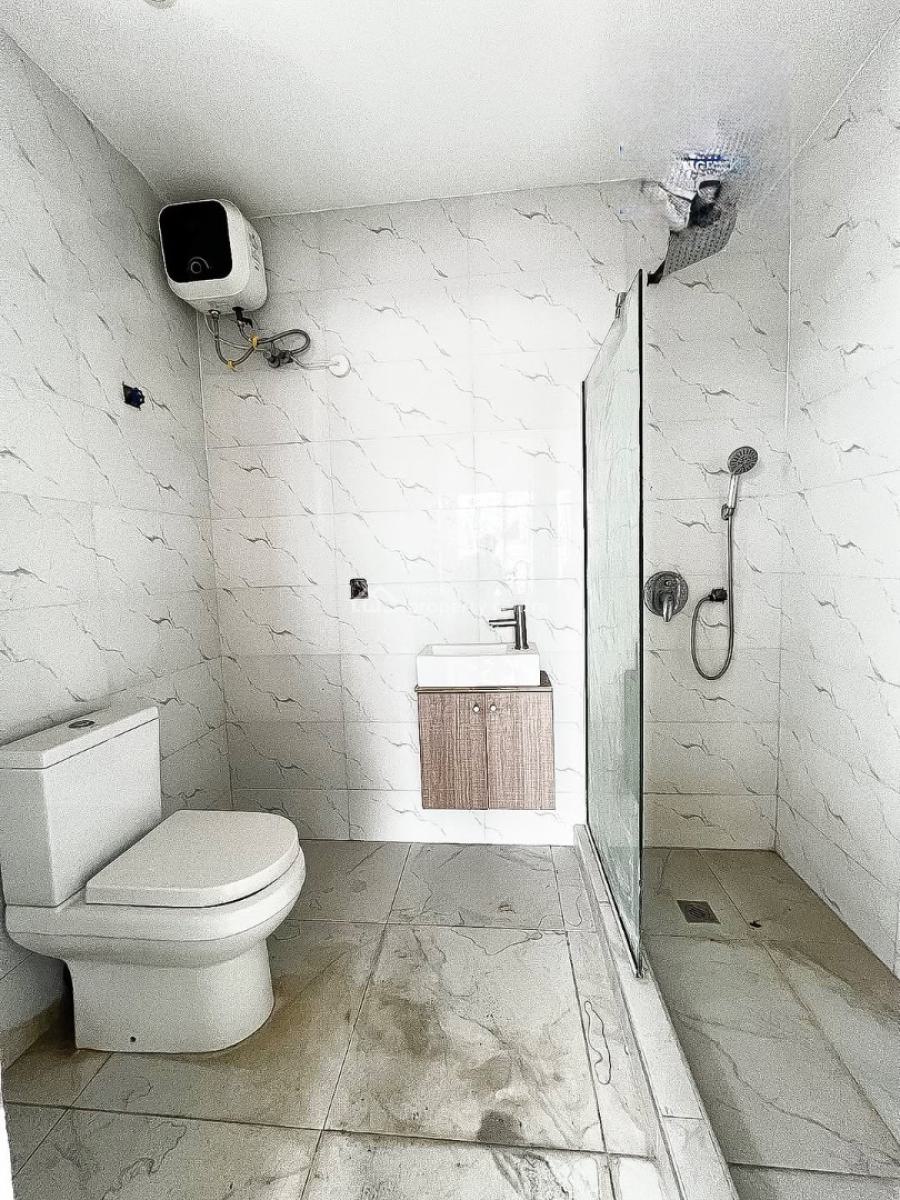 Spacious 5bedroom Fully Detached House with Pool, Lekki Right, Lekki Phase 1, Lekki, Lagos, Detached Duplex for Rent