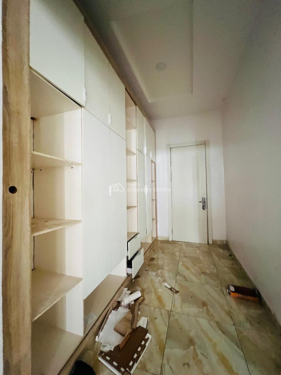 Four. Bedroom Semi Detached House, Oral Estate Lekki, Lekki, Lagos, Semi-detached Duplex for Rent