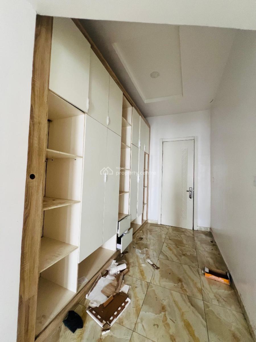 Four. Bedroom Semi Detached House, Oral Estate Lekki, Lekki, Lagos, Semi-detached Duplex for Rent