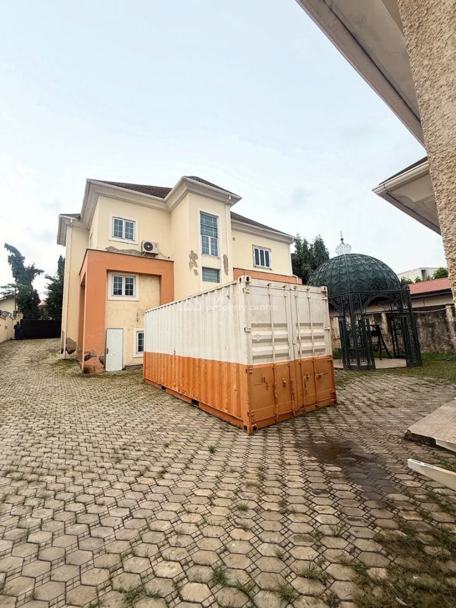 6 Bedrooms Fully Detached Duplex,2 Bedroom Chalet, Bq, C of O, Maitama District, Abuja, Detached Duplex for Sale