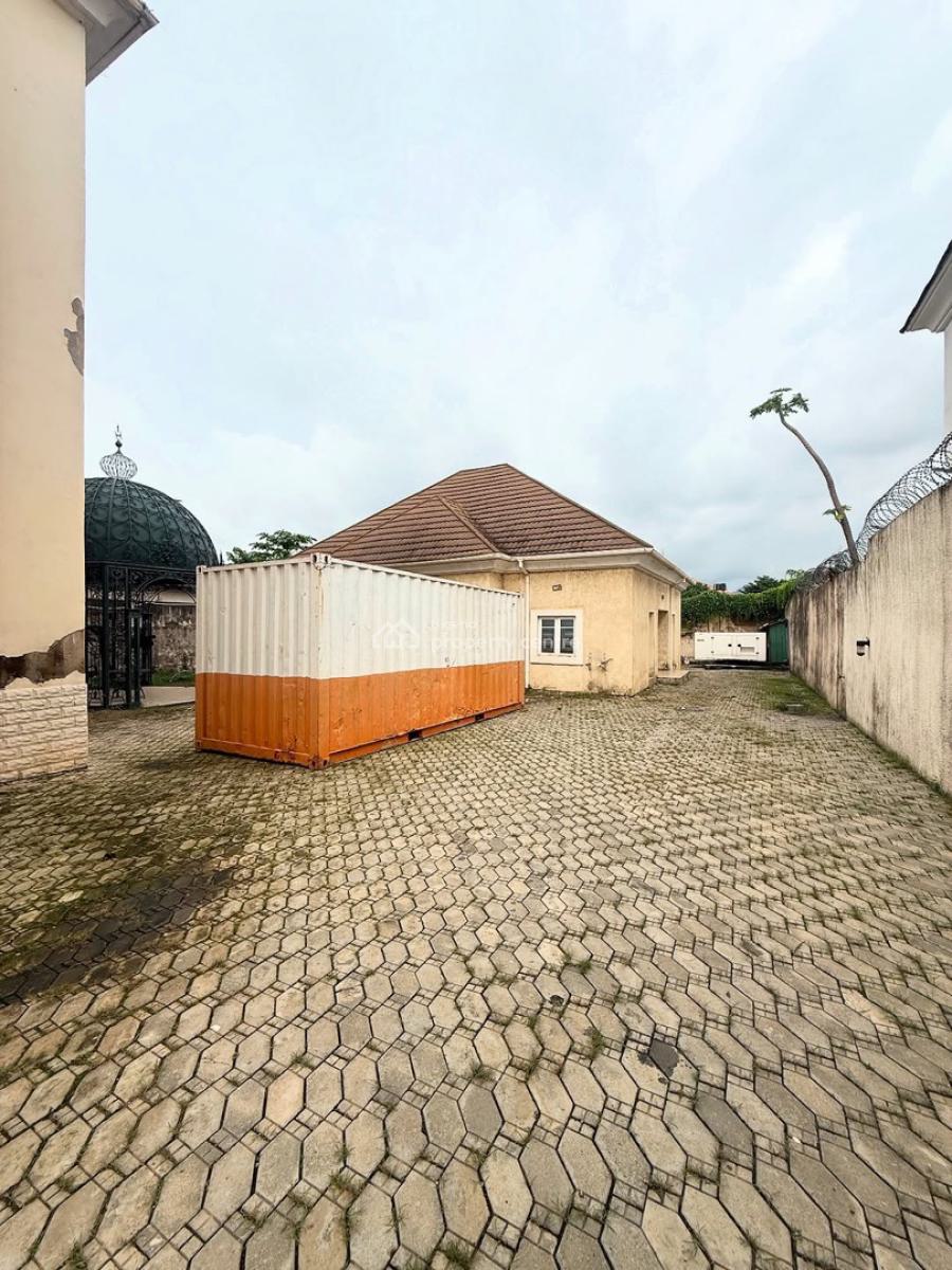 6 Bedrooms Fully Detached Duplex,2 Bedroom Chalet, Bq, C of O, Maitama District, Abuja, Detached Duplex for Sale