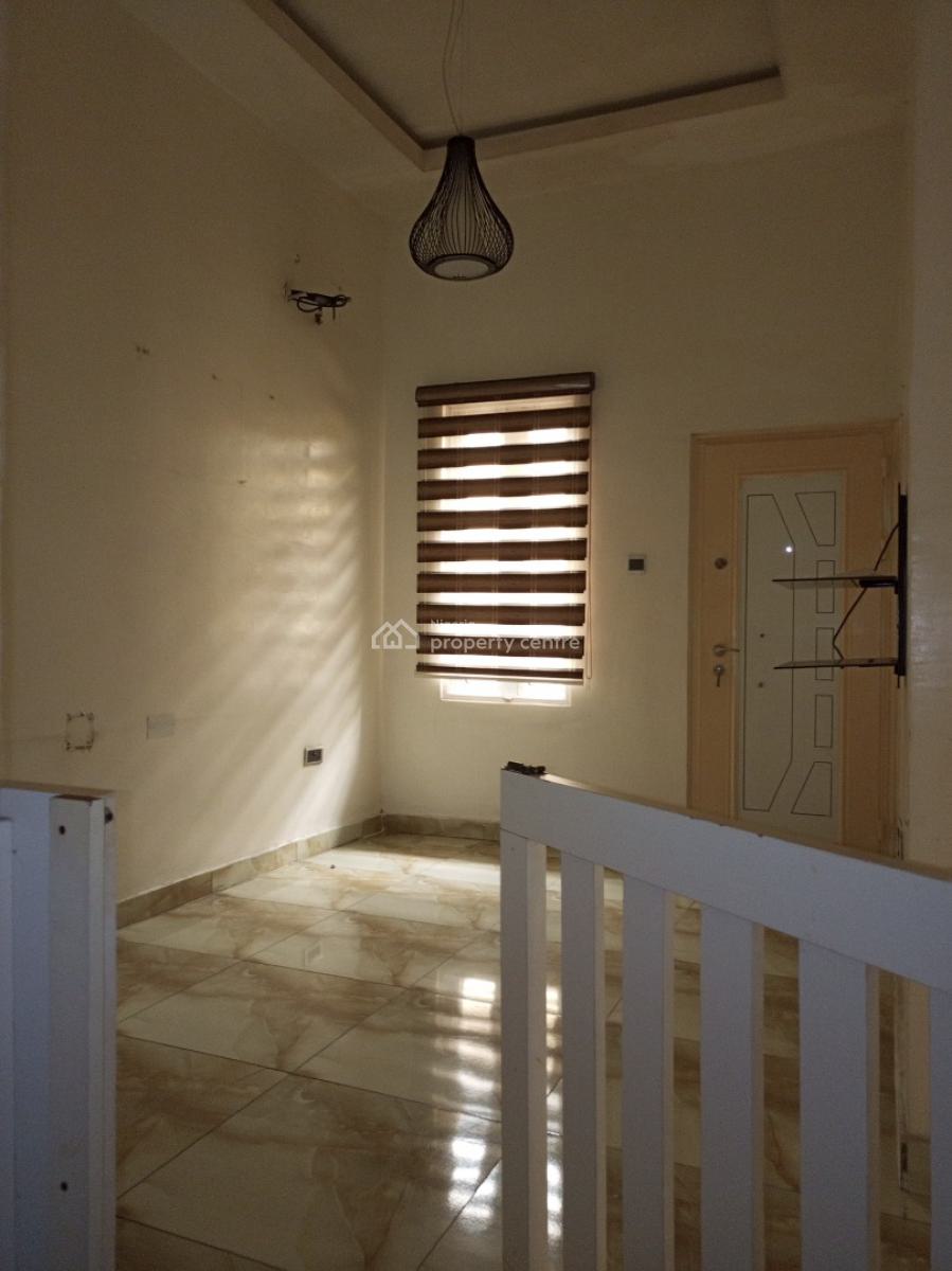 Neatly Used 4bedroom Duplex with Bq Secured Estate, Idado, Lekki, Lagos, Semi-detached Duplex for Sale