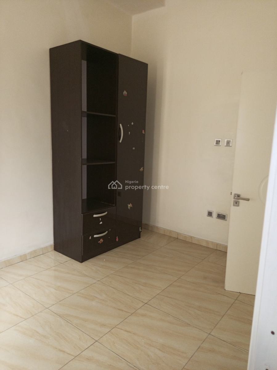 Neatly Used 4bedroom Duplex with Bq Secured Estate, Idado, Lekki, Lagos, Semi-detached Duplex for Sale