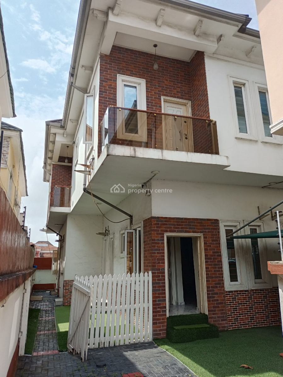 Neatly Used 4bedroom Duplex with Bq Secured Estate, Idado, Lekki, Lagos, Semi-detached Duplex for Sale