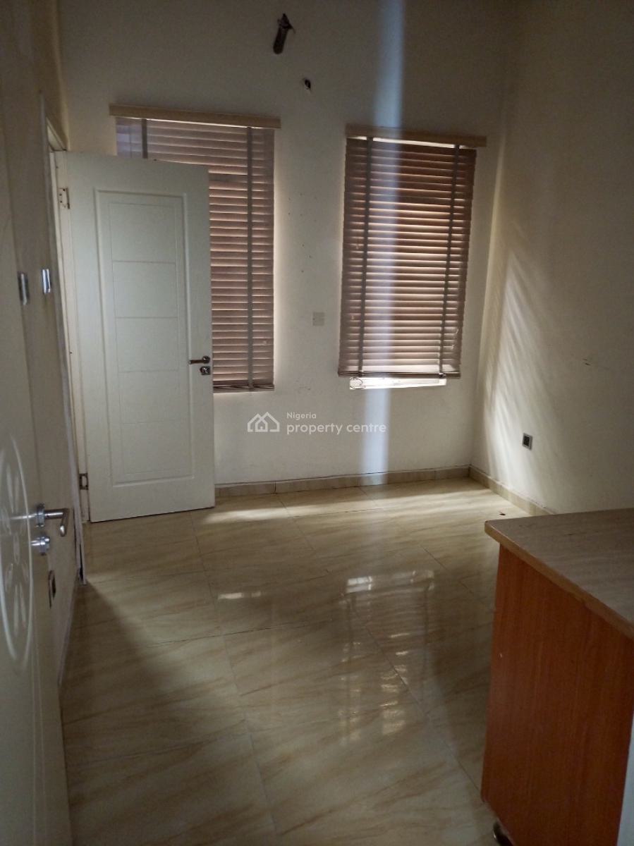 Neatly Used 4bedroom Duplex with Bq Secured Estate, Idado, Lekki, Lagos, Semi-detached Duplex for Sale