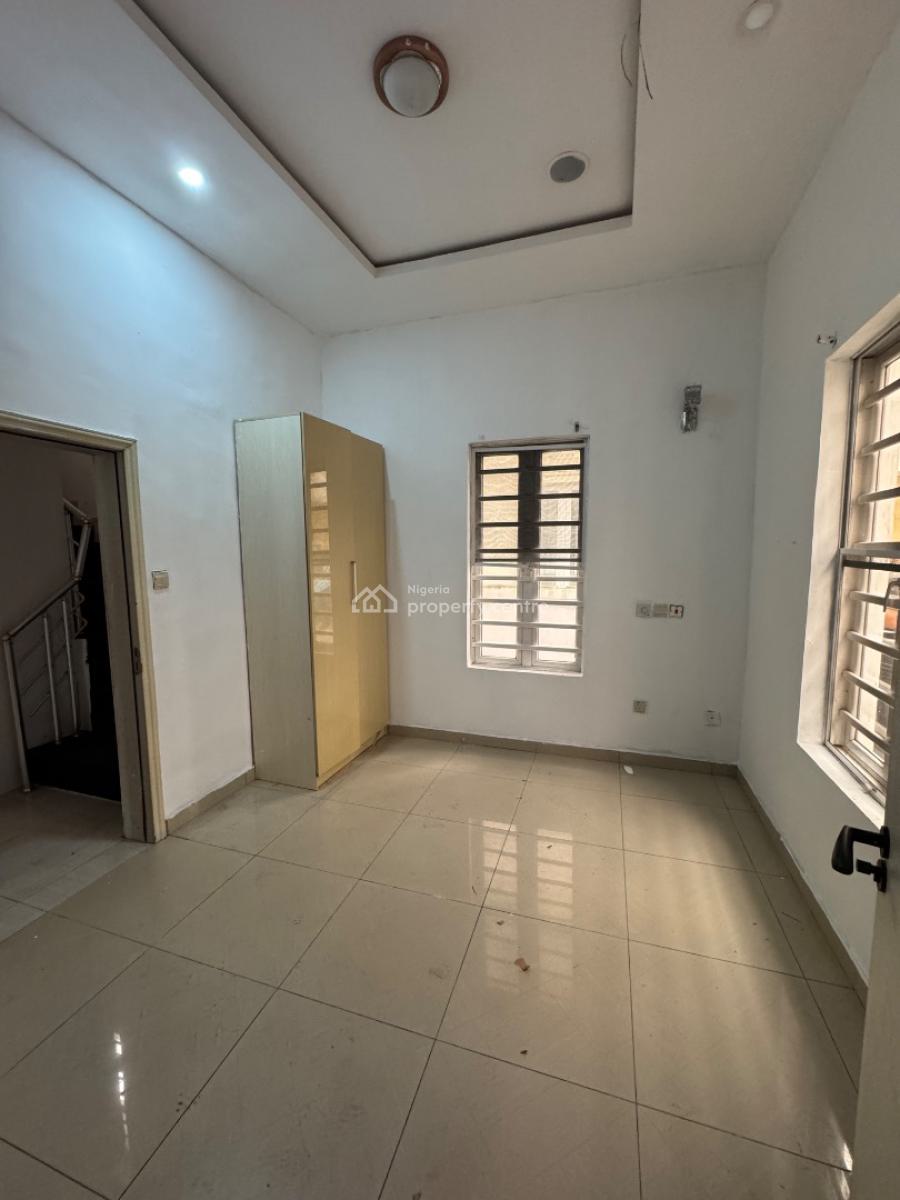 Self Contain, Osapa, Lekki, Lagos, Self Contain (single Rooms) for Rent