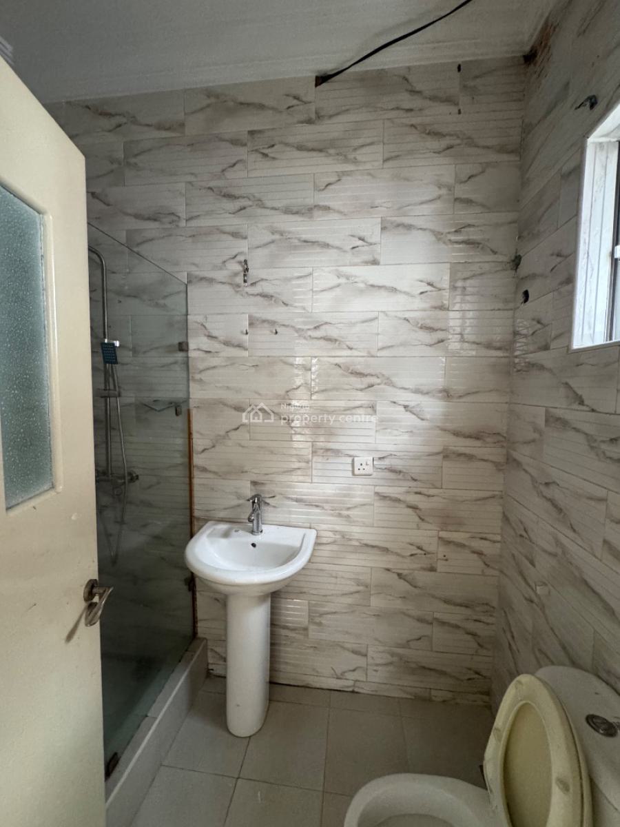 2 Bedroom Apartment, Osapa, Lekki, Lagos, Flat / Apartment for Rent