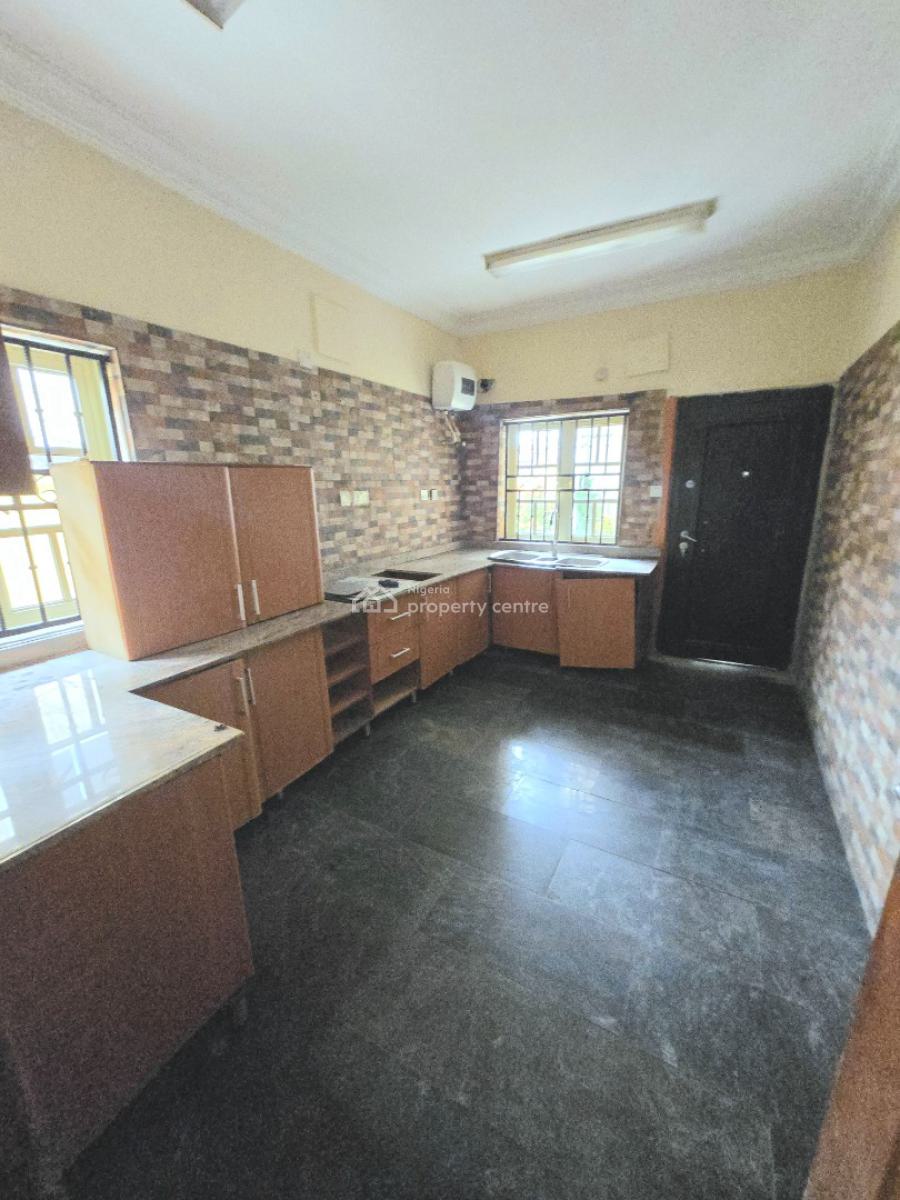 Well Maintained 6 Bedroom Detached House, Lekki Phase 1, Lekki, Lagos, Detached Duplex for Rent