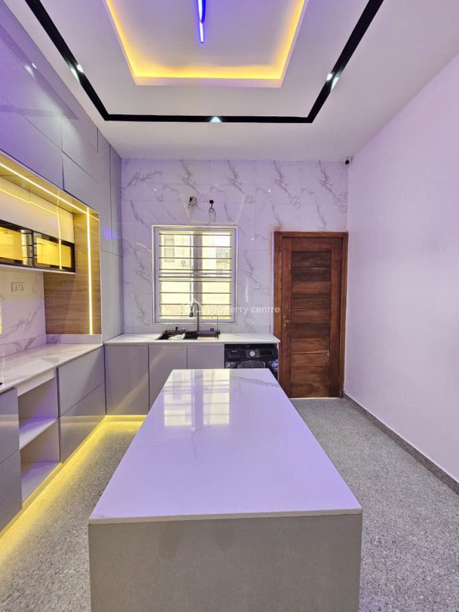 5 Bedroom Detached House, Chevron, Lekki, Lagos, Detached Duplex for Sale