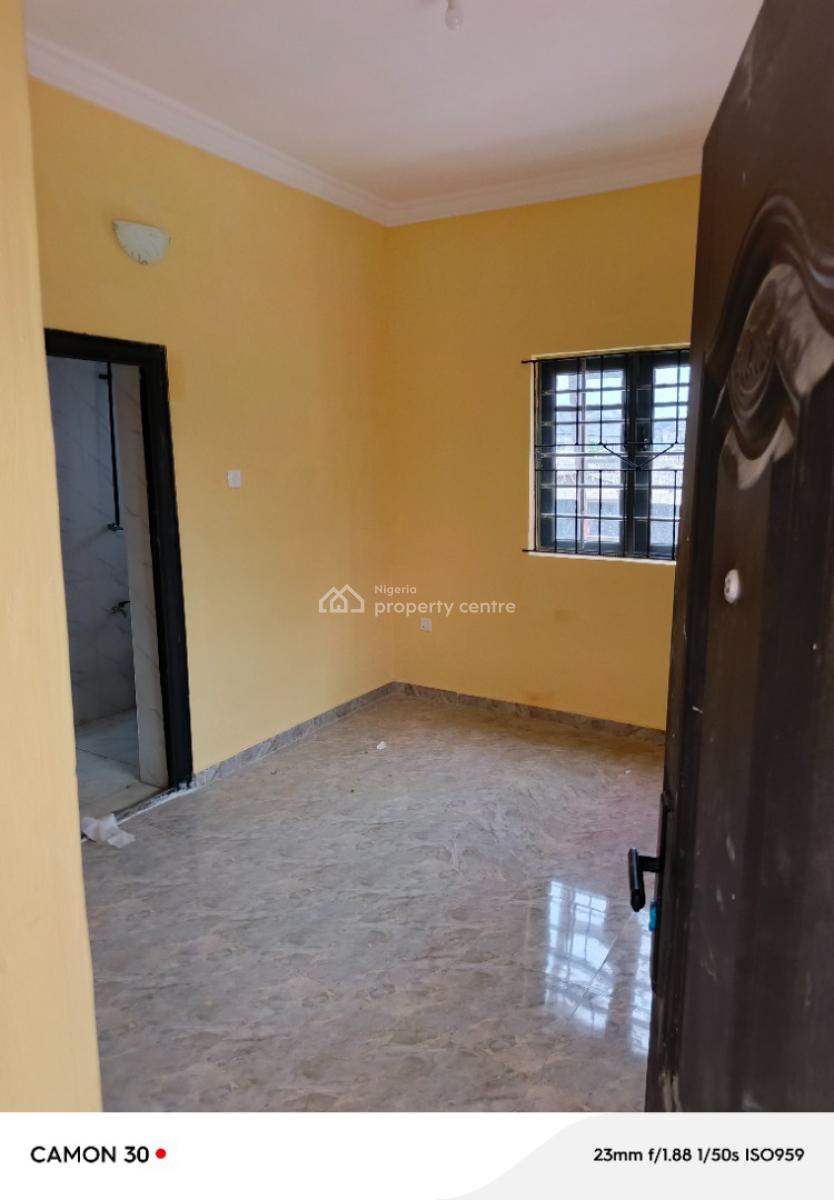 Smart Looking 2 Bedroom Flat, Isheri By Bucknor Estate, Isolo, Lagos, Flat / Apartment for Rent