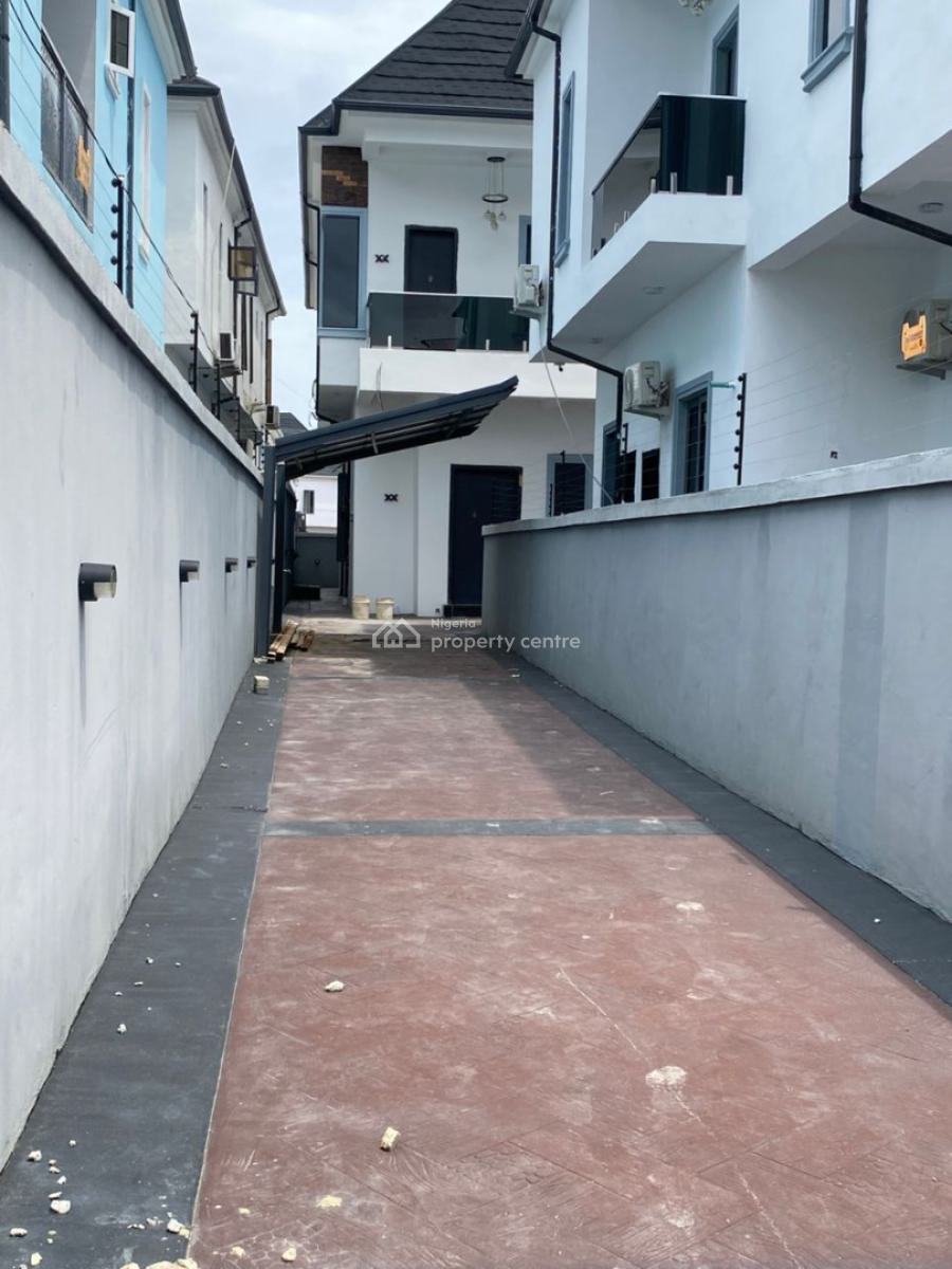 Luxury 2 Bedroom Apartment 24hours Light Clean Water Good Road, Chevron, Lekki, Lagos, Flat / Apartment for Rent