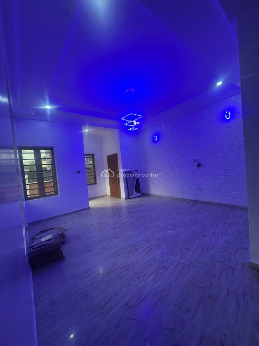 4 Bedroom Semi Detached with Bq, Agungi Road, Lekki, Lagos, Semi-detached Duplex for Rent