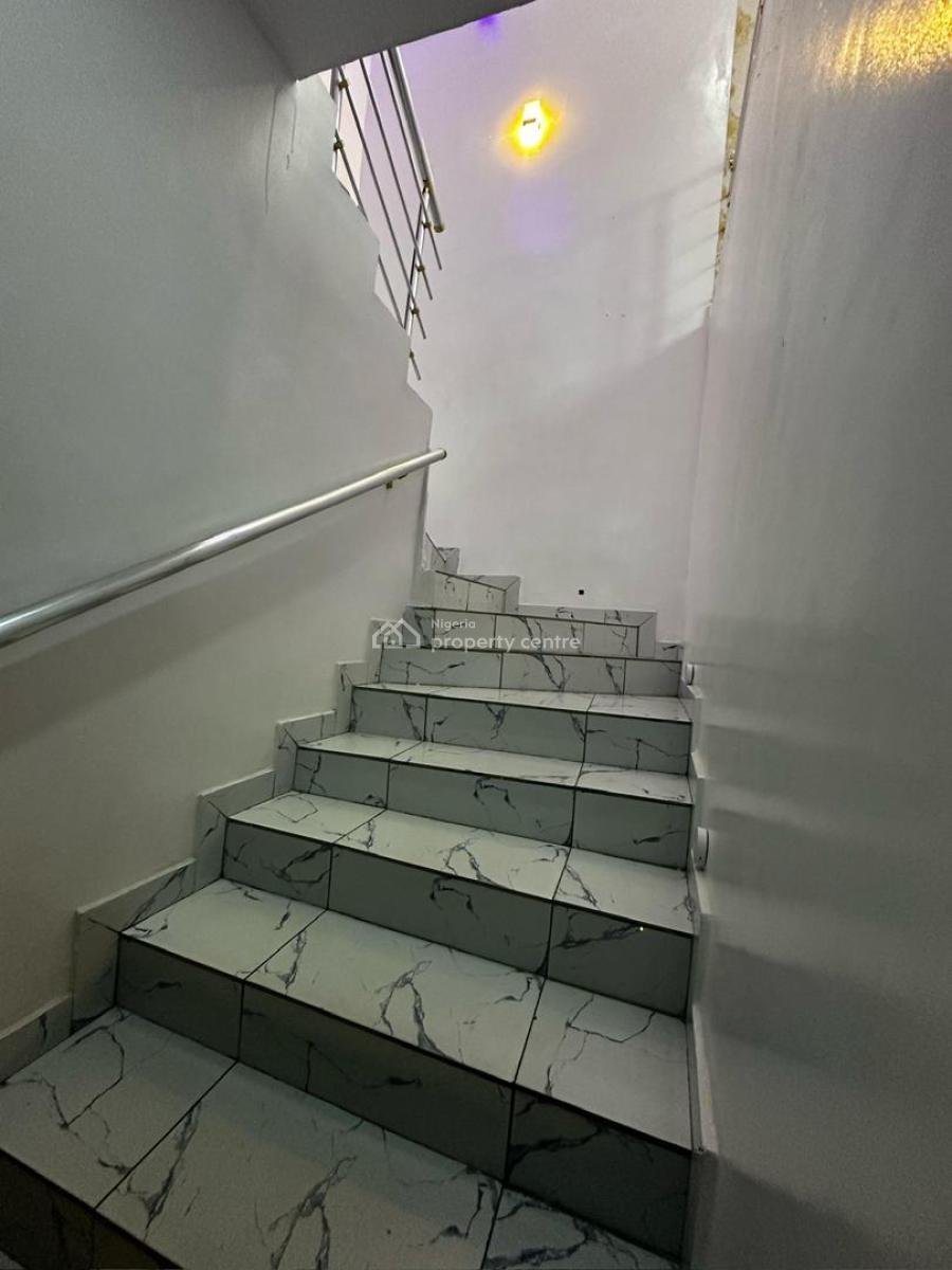 Luxury Room and Parlor, Orchid Road, Lekki, Lagos, Mini Flat (room and Parlour) for Rent