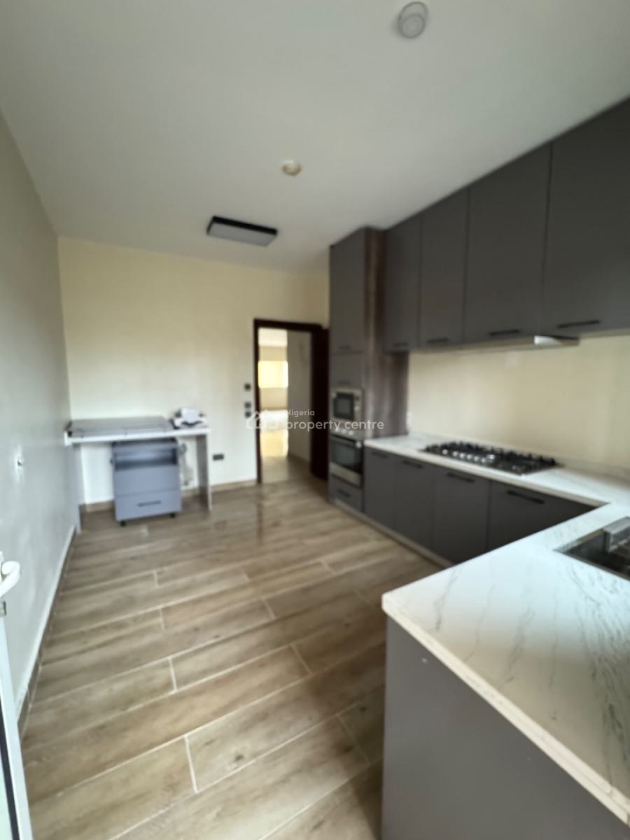 Spacious 3bedroom Apartment in Old Ikoyi, Ikoyi, Old Ikoyi, Ikoyi, Lagos, Flat / Apartment for Rent
