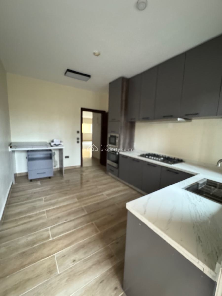 Spacious 3bedroom Apartment in Old Ikoyi, Ikoyi, Old Ikoyi, Ikoyi, Lagos, Flat / Apartment for Rent