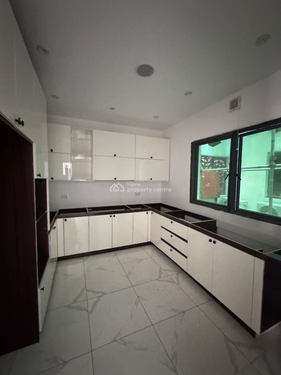 3bedroom Apartment in Banana Island Road, Banana Island Road, Ikoyi, Lagos, Flat / Apartment for Rent