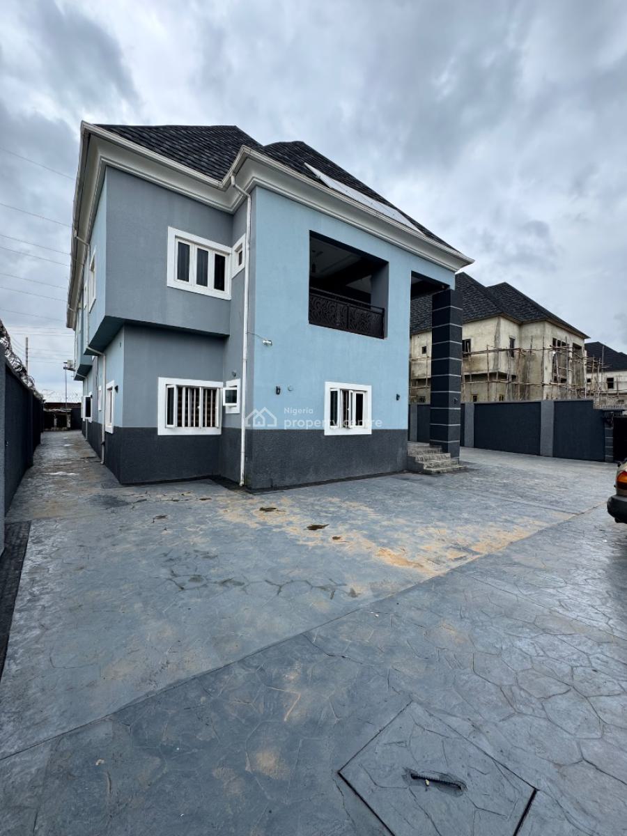 Well Built & Solidly Finished 5 Bedroom Duplex with Bq, City Gate Estate, Kukwaba, Abuja, Detached Duplex for Sale