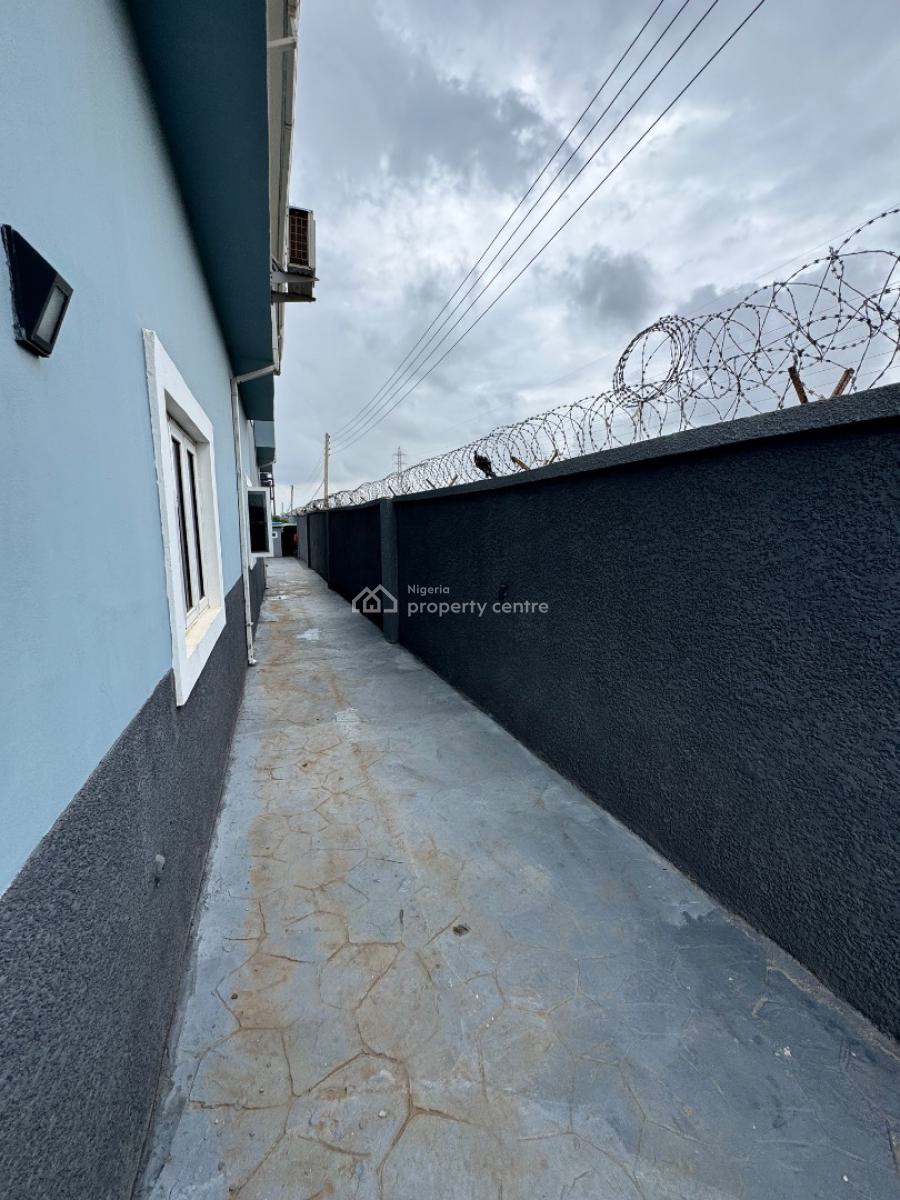 Well Built & Solidly Finished 5 Bedroom Duplex with Bq, City Gate Estate, Kukwaba, Abuja, Detached Duplex for Sale
