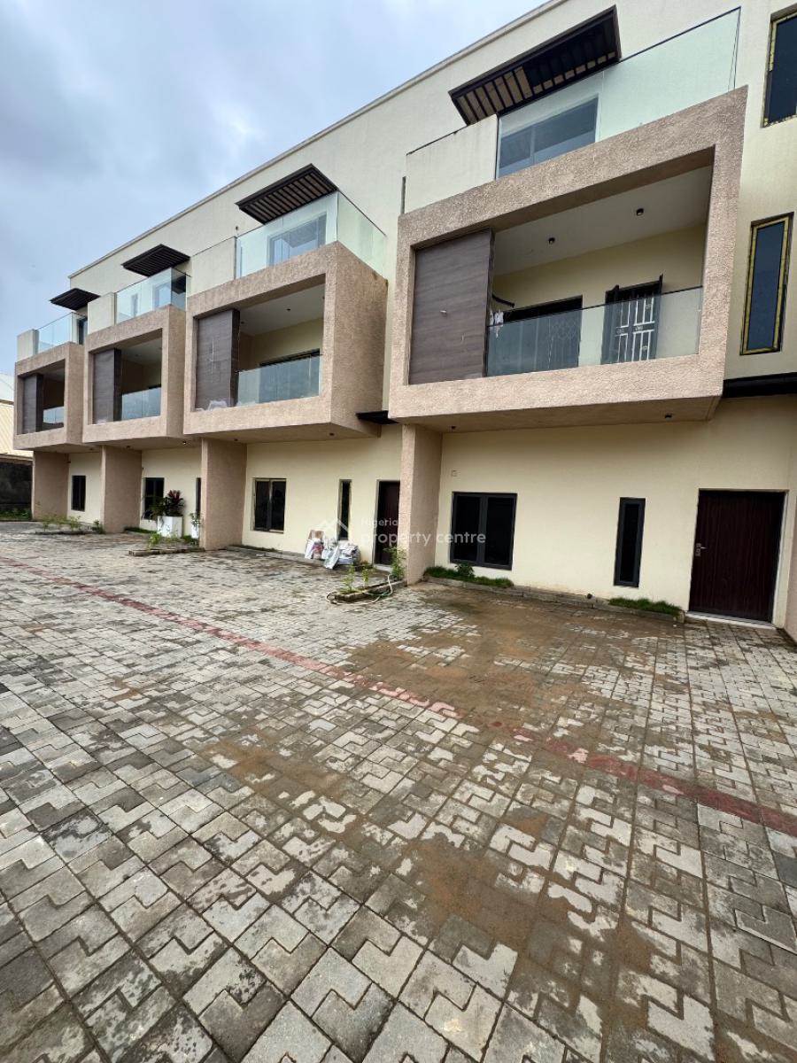 Elegantly Crafted & Brilliant 4 Bedroom Terraced Duplex, Off 69 Road, Gwarinpa, Abuja, Terraced Duplex for Sale