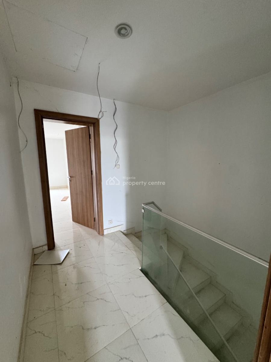 Elegantly Crafted & Brilliant 4 Bedroom Terraced Duplex, Off 69 Road, Gwarinpa, Abuja, Terraced Duplex for Sale