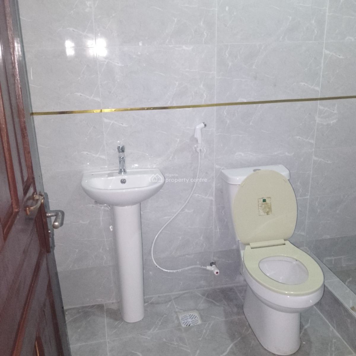 Luxury Renovated 3 Bedroom Apartment, Off Behind Century Estate, Ago Palace, Isolo, Lagos, Flat / Apartment for Rent