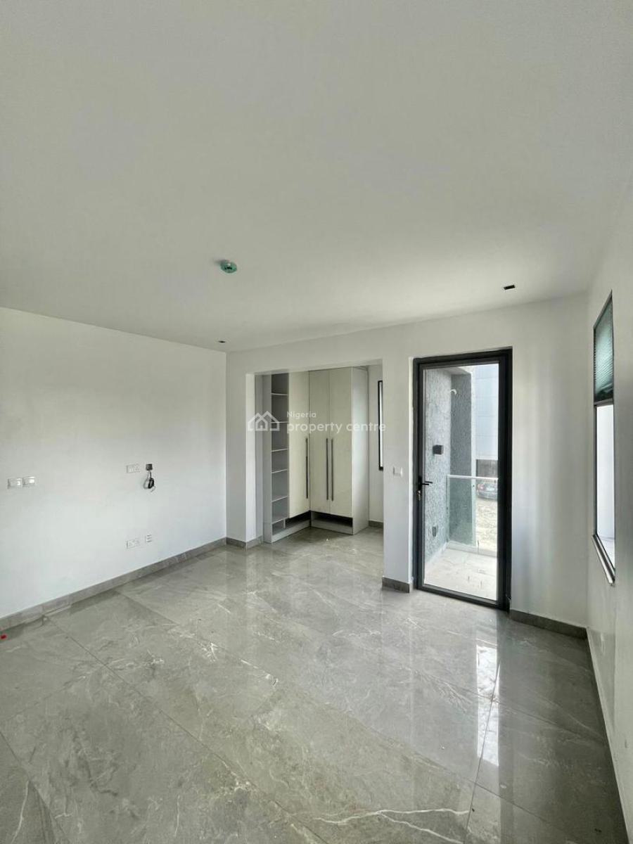 Serviced 2bedroom Flat with S/pool in a Secured Estate, Lekki Phase 1, Lekki, Lagos, Flat / Apartment for Rent