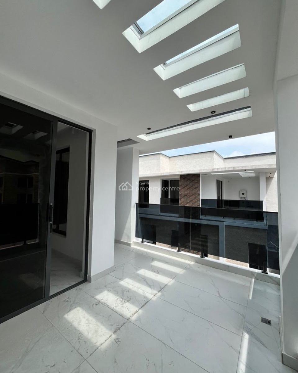 Stunning 4 Bedroom Penthouse with a Bq, Lekki Phase 1, Lekki Phase 1, Lekki, Lagos, Detached Duplex for Sale