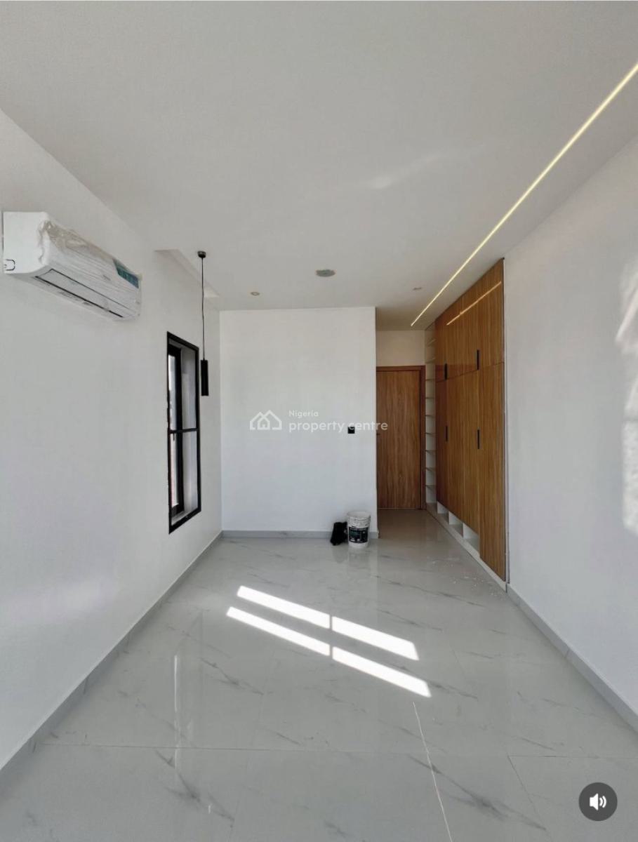 Lovely 2 Bedroom Serviced Apartment W/ Elevator and Swimming Pool, Ikate, Lekki, Lagos, Flat / Apartment for Sale