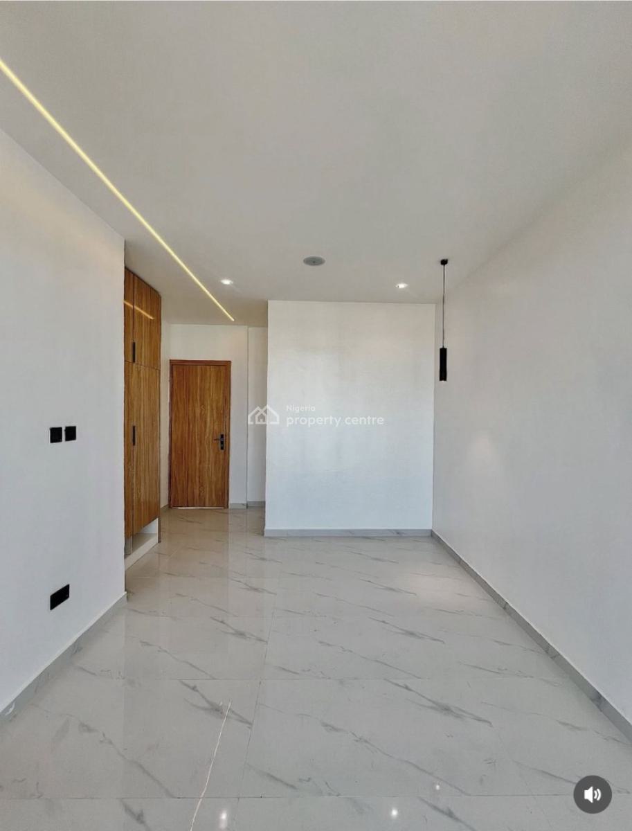 Lovely 2 Bedroom Serviced Apartment W/ Elevator and Swimming Pool, Ikate, Lekki, Lagos, Flat / Apartment for Sale