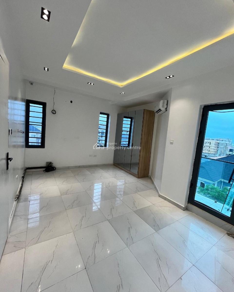 Stunning 2 Bedroom Apartment with Swimming Pool and Bq, Ikate, Ikate, Lekki, Lagos, Block of Flats for Sale